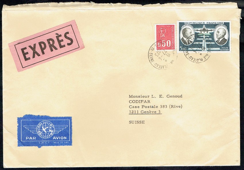 <center>Lettre EXPRÈS à destination de la Suisse affranchie à 5,50 F = 2,00 F tarif lettre de poids compris entre 100 et 250 g du 1.8.71 + 3,50 F surtaxe EXPRÈS </center>